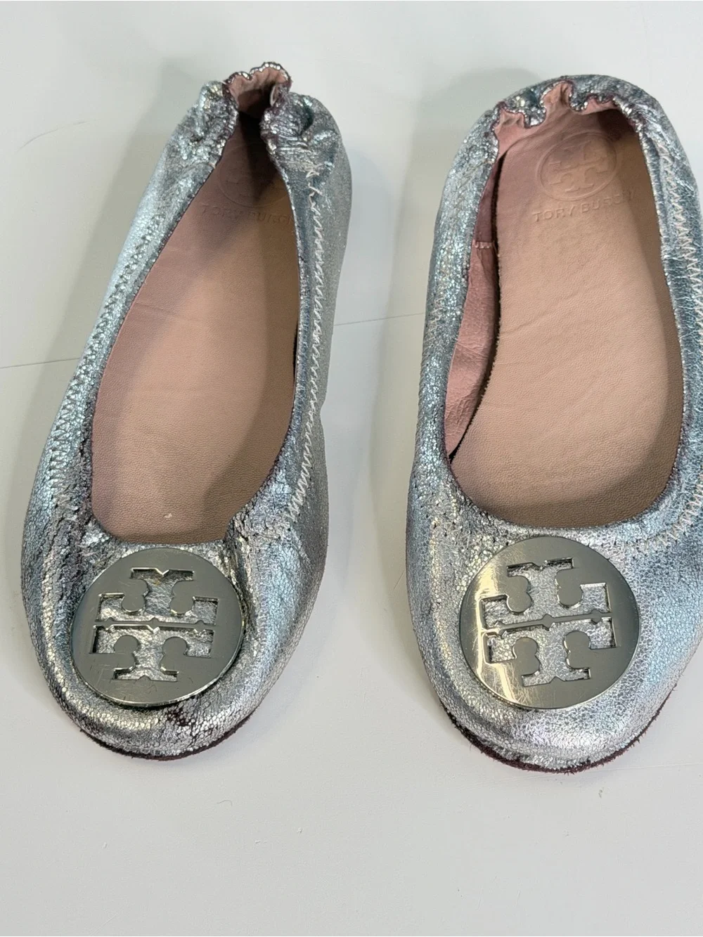 Tory Burch Minnie Travel Metallic Silver Leather Logo Ballet Flats